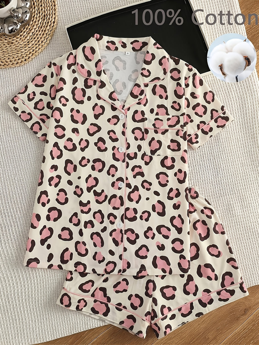 Pyjama grande taille à imprimé léopard, manches courtes, toucher naturel, vu de dos