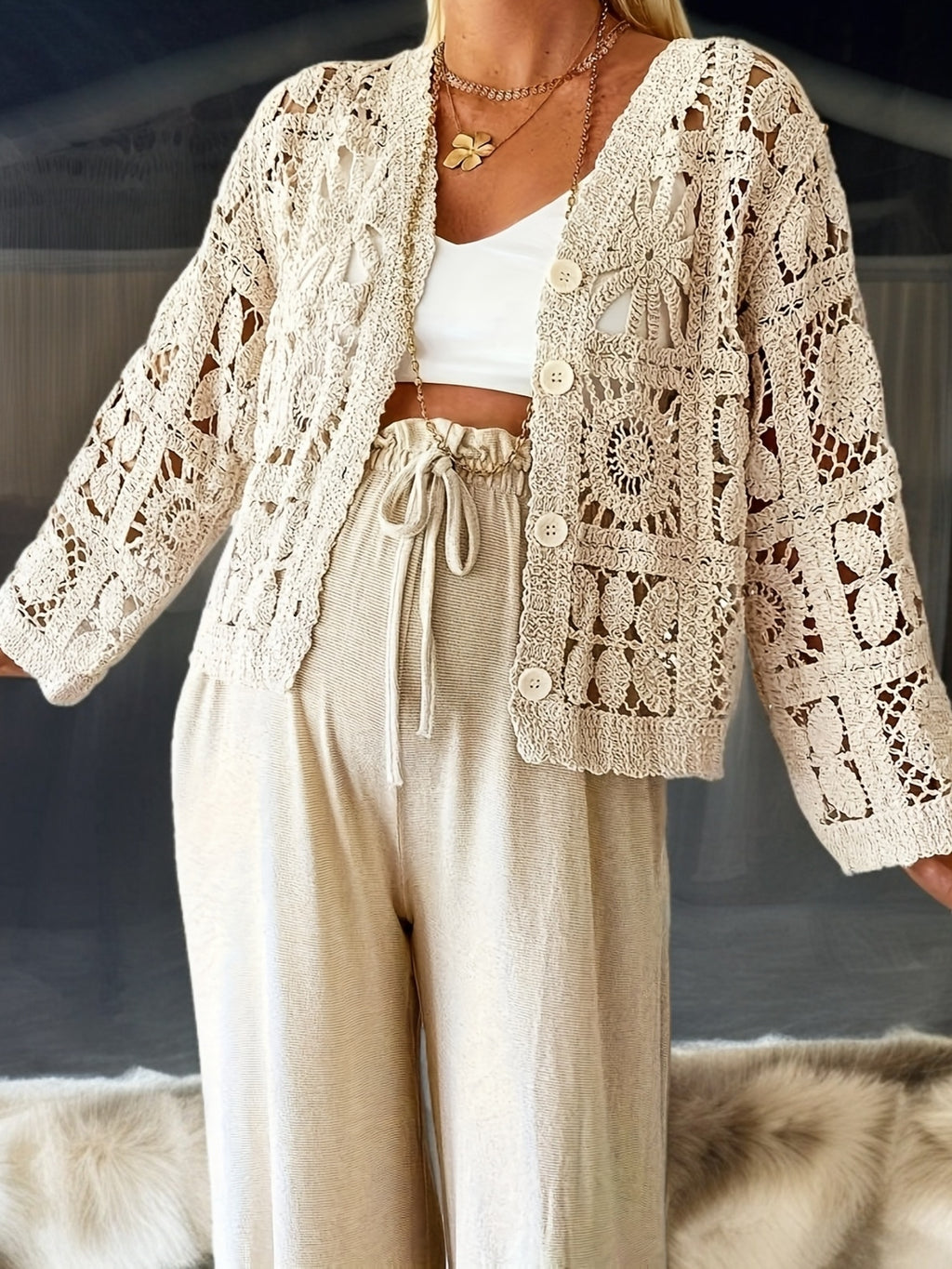 Cardigan grande taille en dentelle, détail ajouré — composition : 100% Polyester