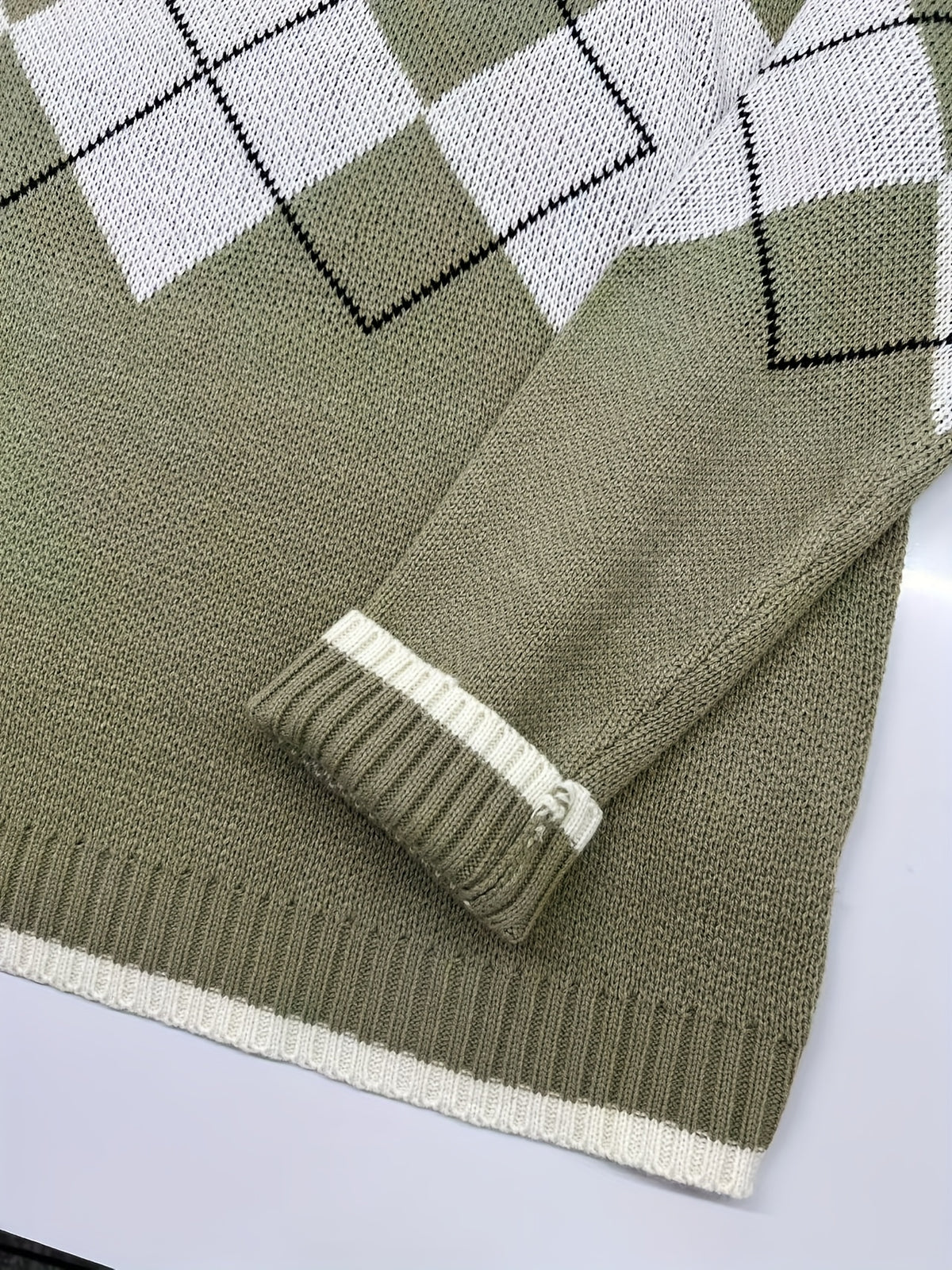 Pull grande taille à imprimé géométrique, toucher moelleux, chaleur d'hiver, visuel produit