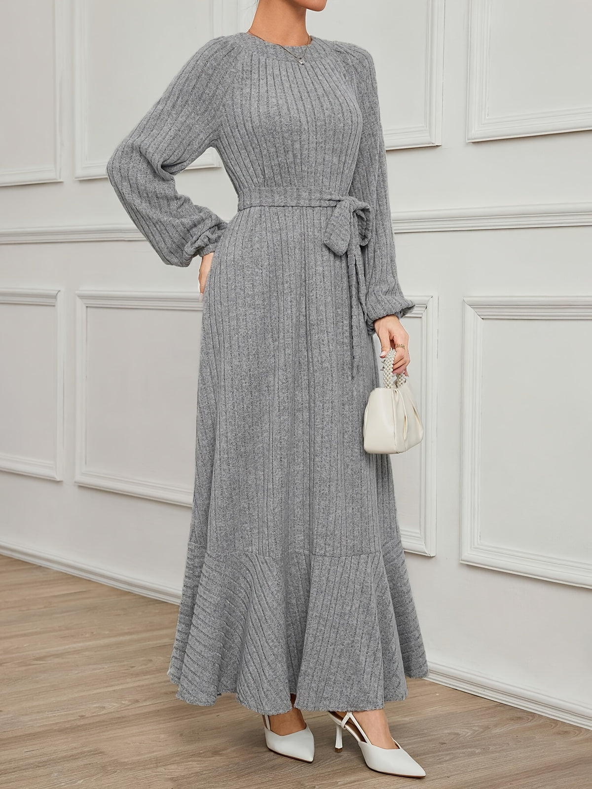 Robe pull grande taille — Manches ballon et maille côtelée