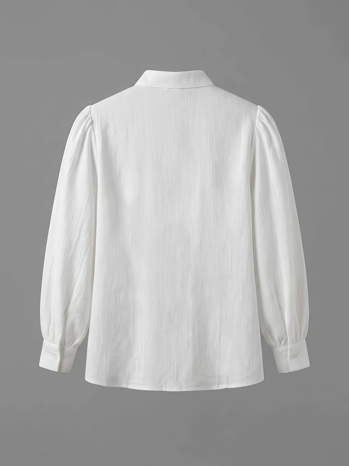 Chemise grande taille, coupe oversize, manches longues, esprit vacances, porté de face