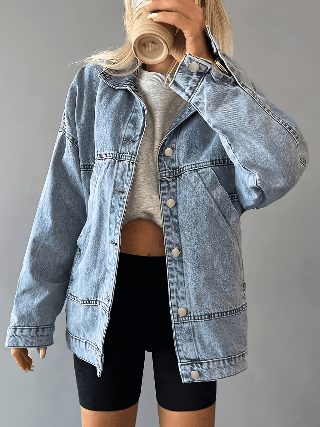 Veste grande taille, coupe oversize, tenue franche, tissu non extensible, tissu opaque