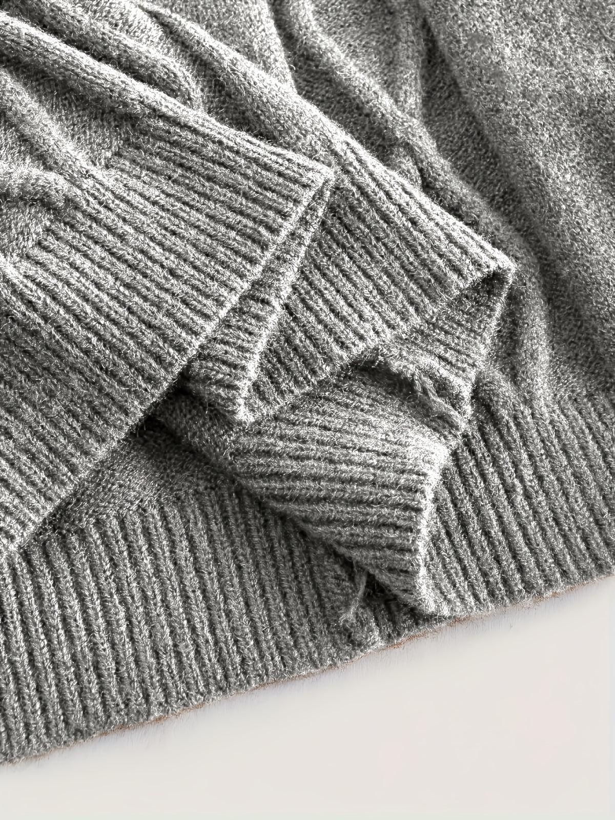 Jupe grande taille, chaleur d'hiver, détail du col
