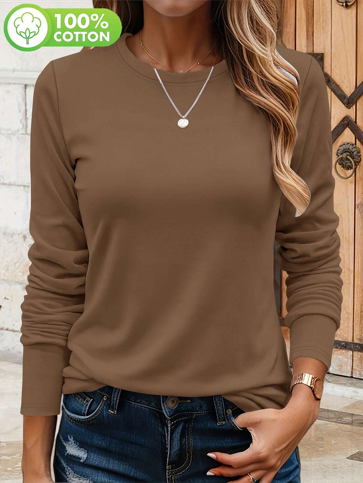 T-shirt grande taille, col rond, manches longues, toucher naturel, détail du col