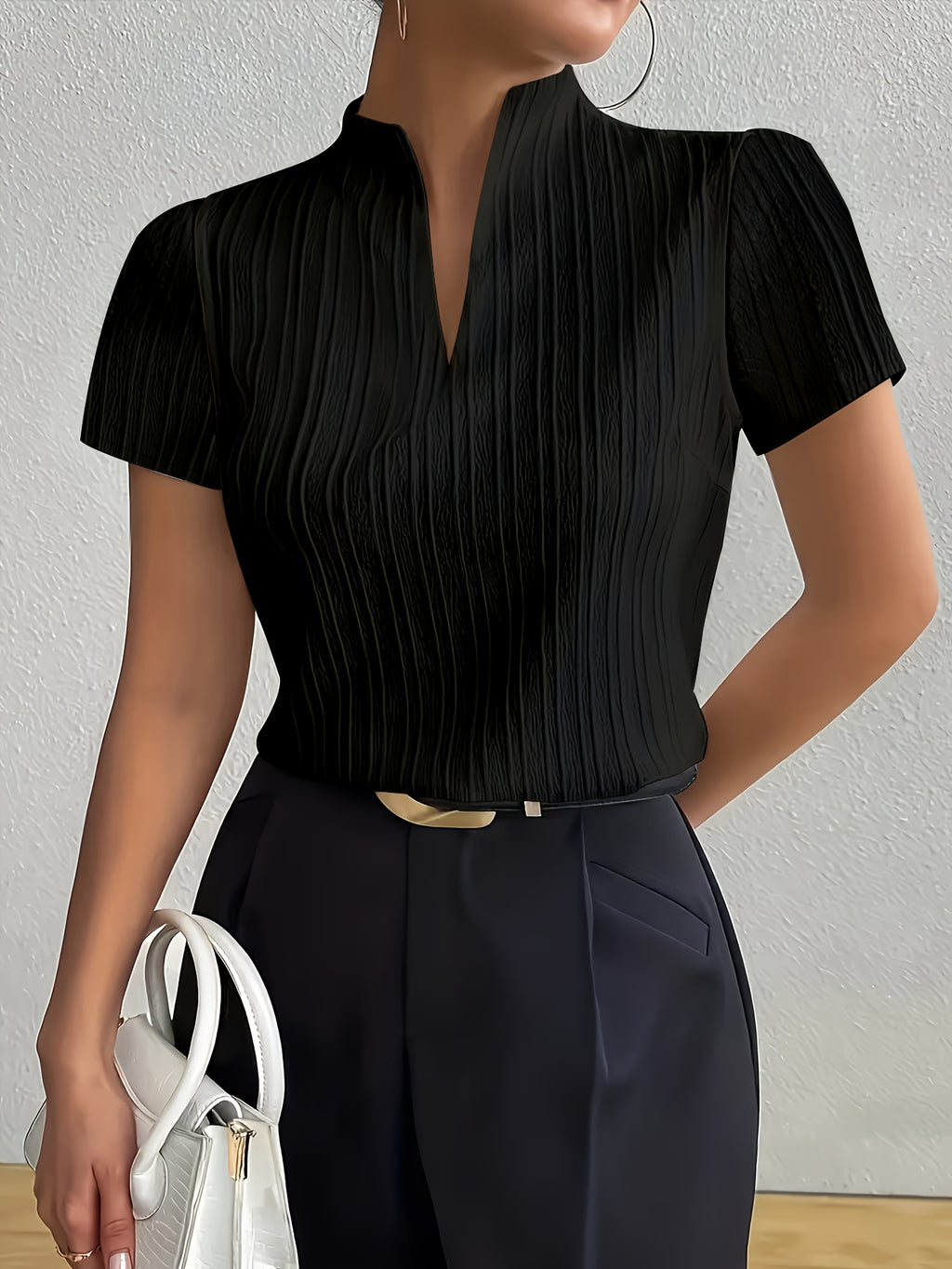 Chemise grande taille, col V, manches courtes