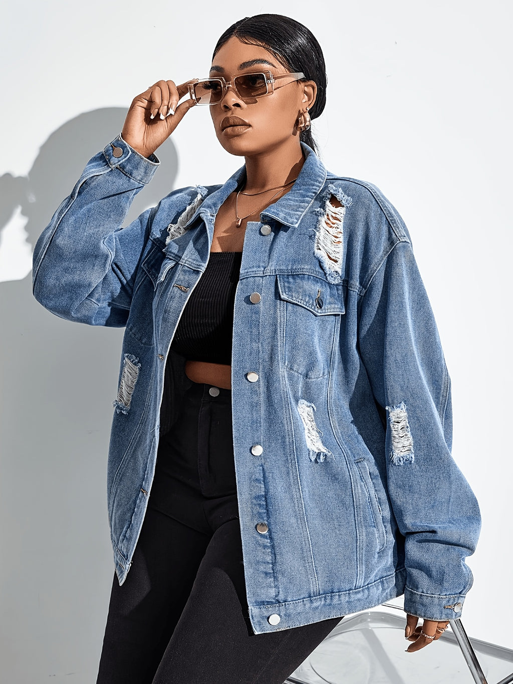 Veste grande taille, coupe oversize, délavage doux, tenue franche, tissu opaque
