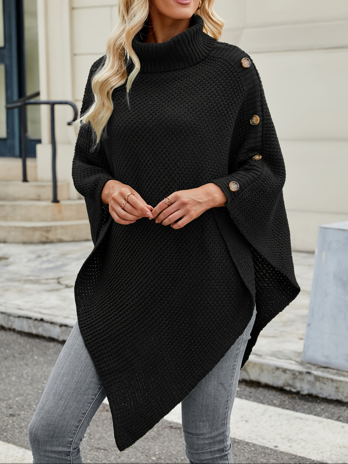 Pull grande taille en maille, maille souple, mise en situation