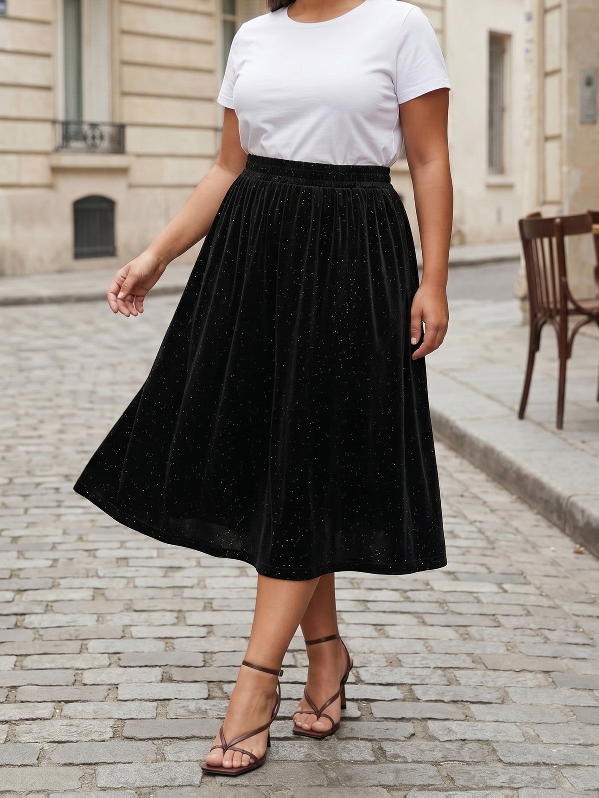 Jupe grande taille en velours, coupe droite, toucher profond Image