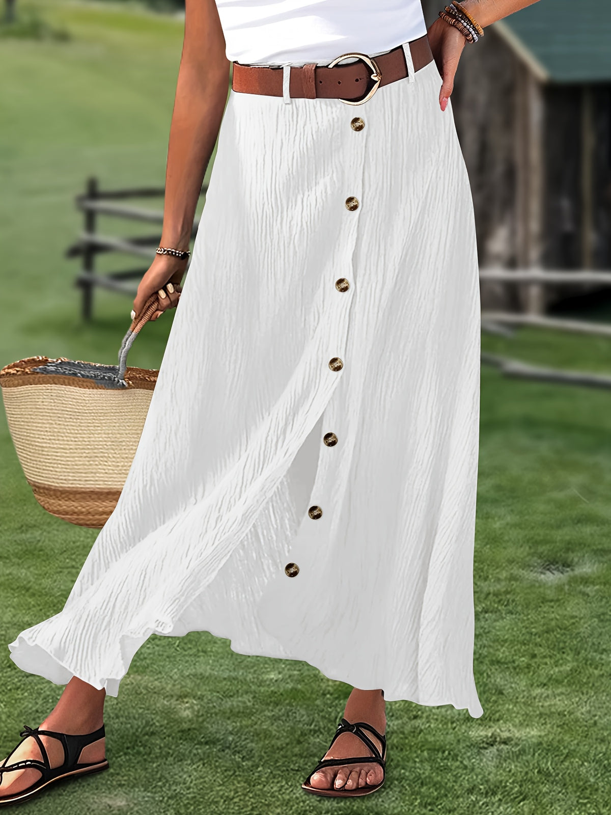 Robe grande taille, coupe évasée, ceinture assortie, ligne nette, gros plan