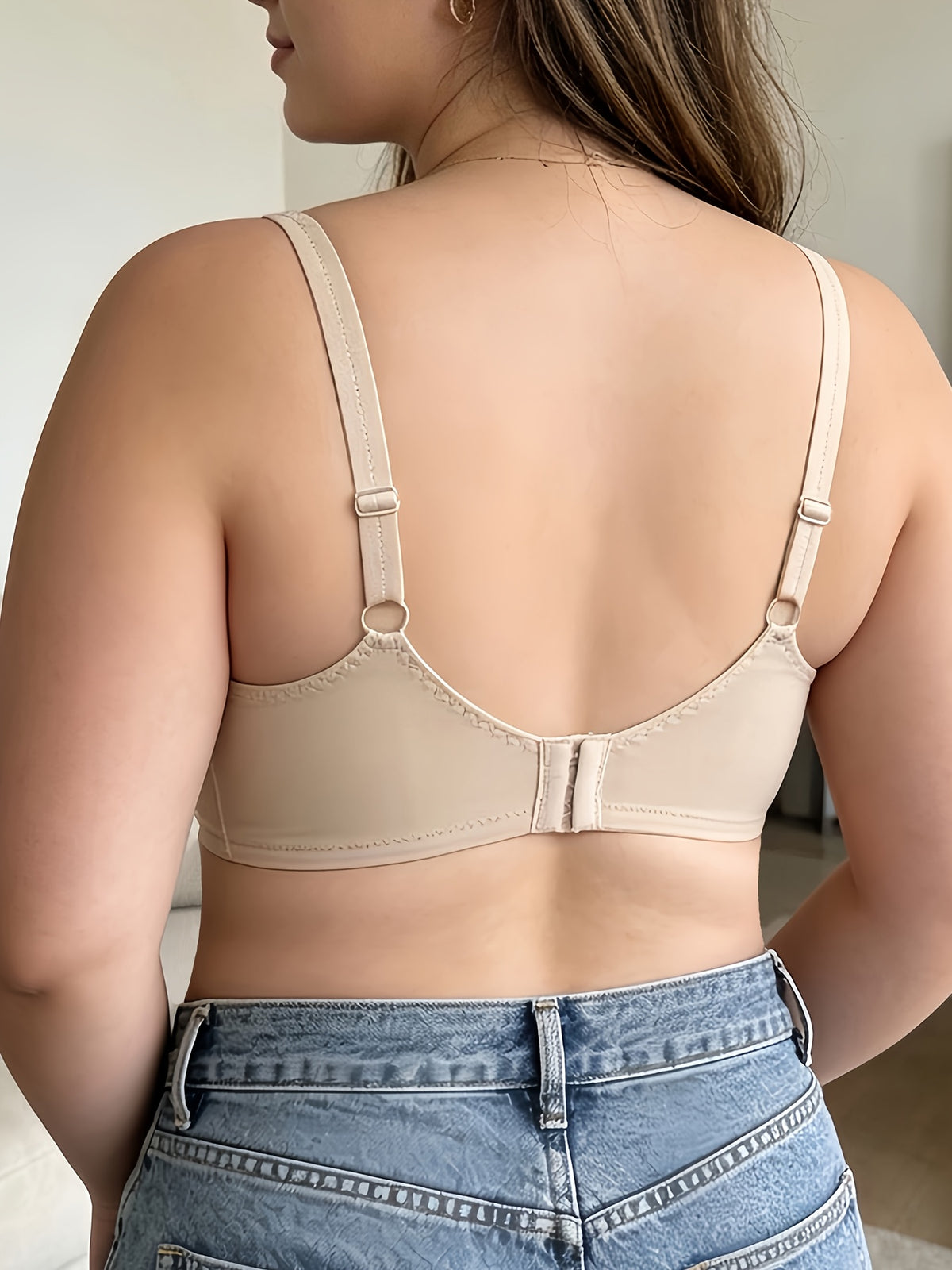 Soutien-gorge grande taille — Deux tissus et zéro relief