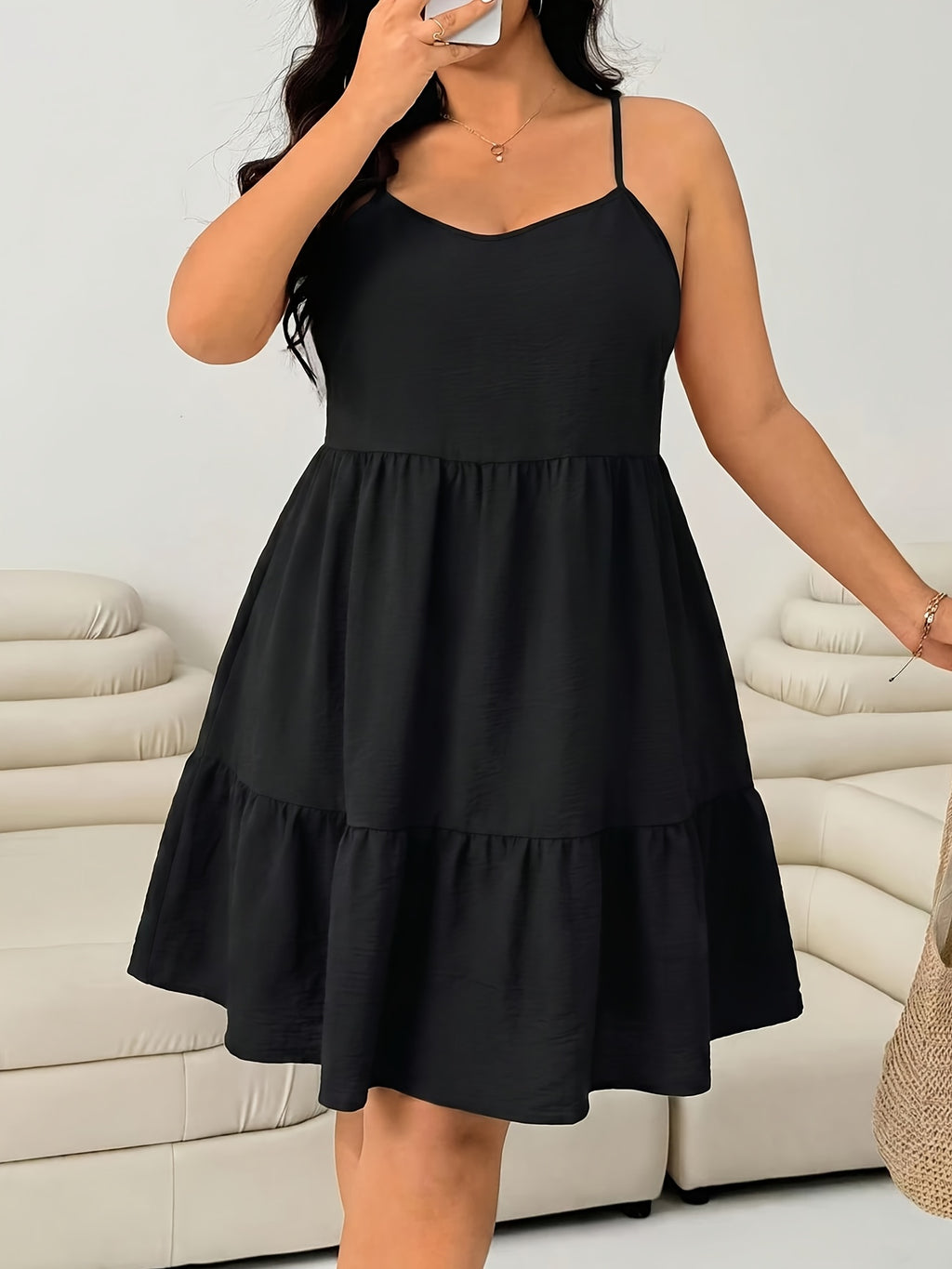 Robe à étages grande taille, dos ouvert et attache nouée