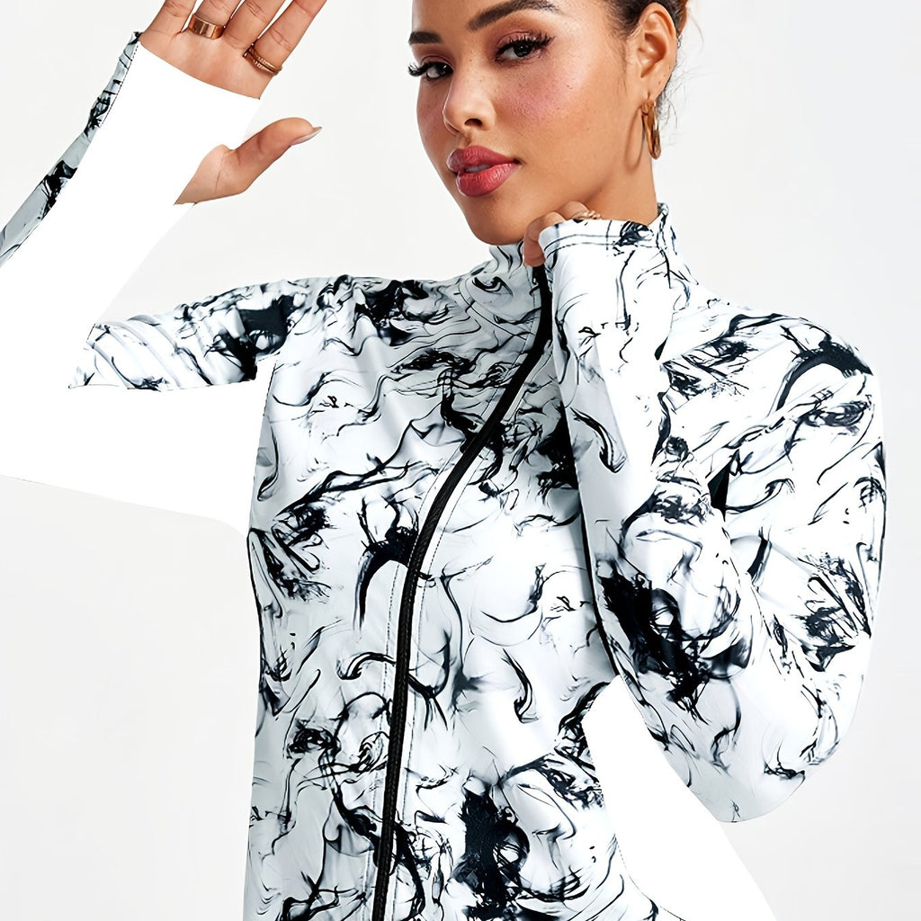 Veste grande taille, coupe oversize, manches longues, porté de face
