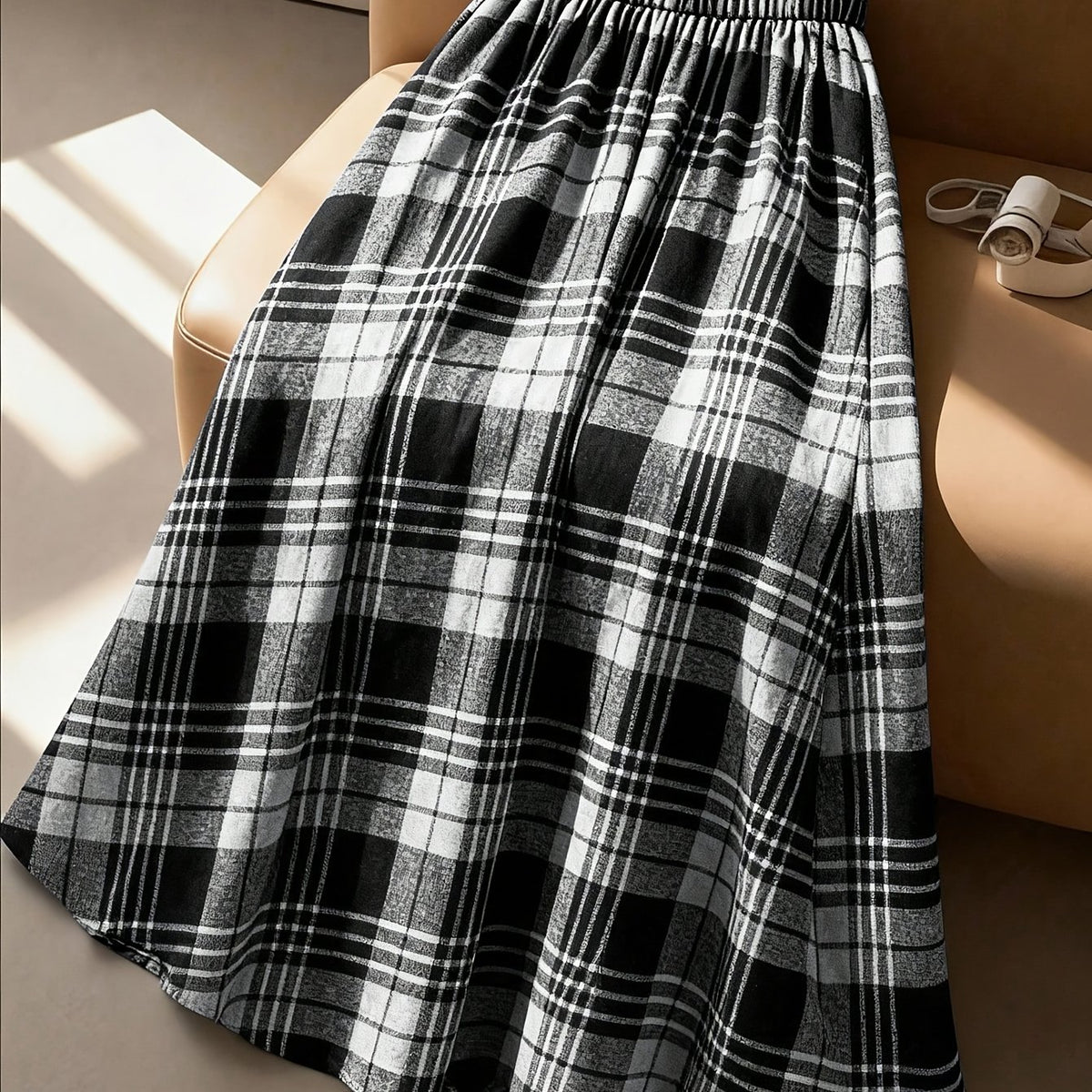 Jupe grande taille à carreaux, coupe évasée — matière : polyester