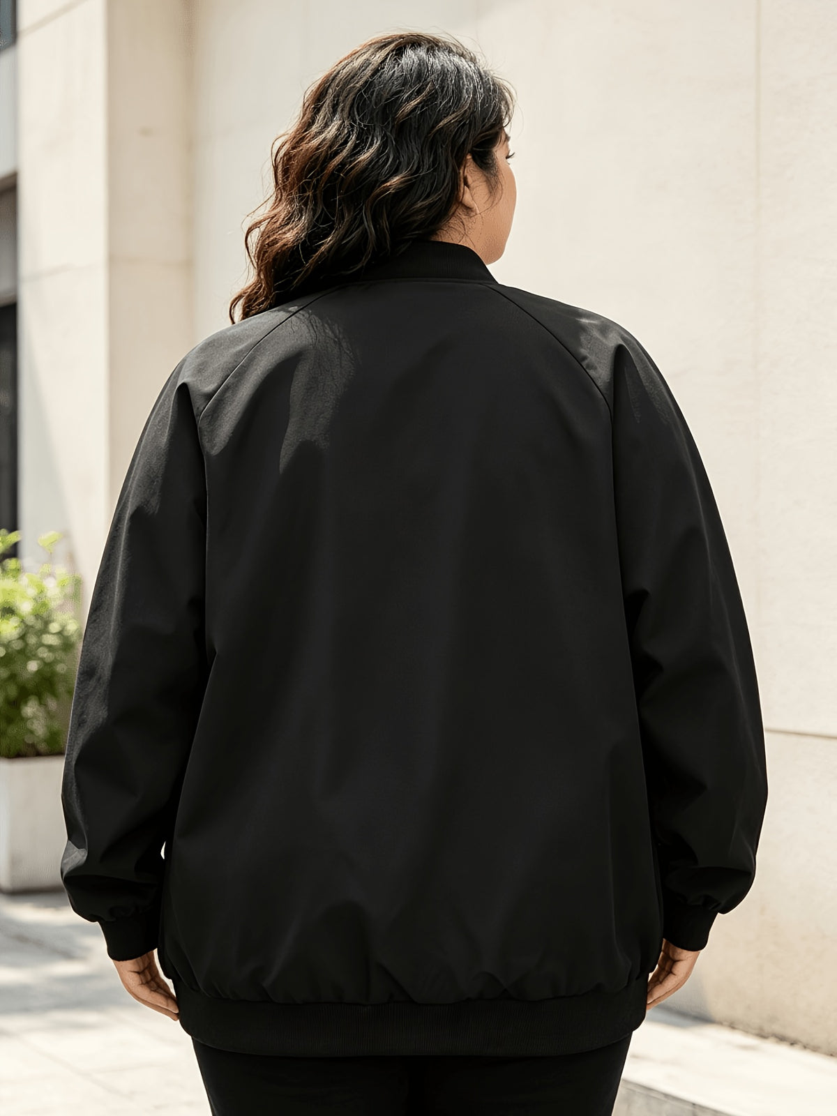 Veste grande taille, coupe oversize, fermeture zippée