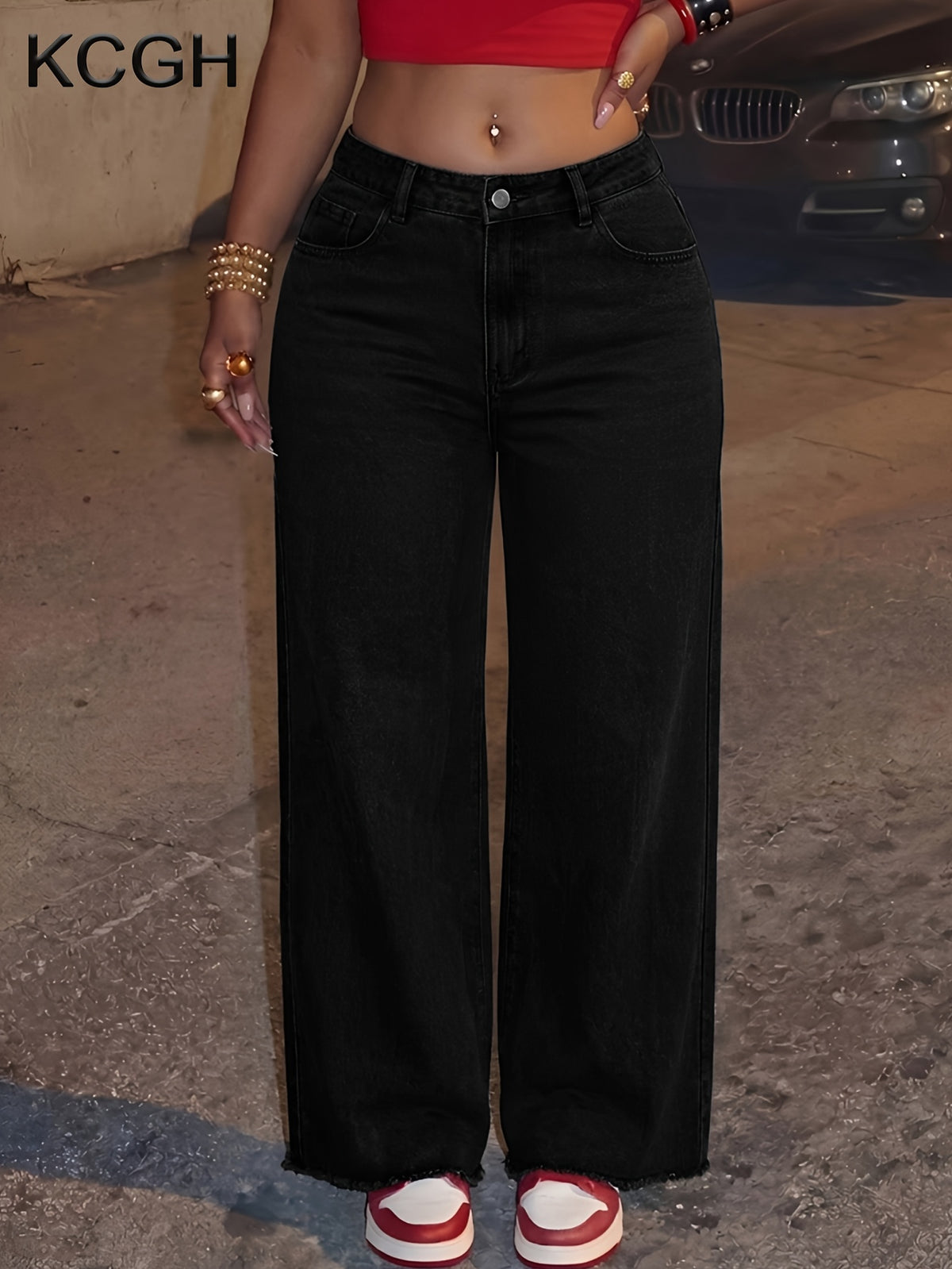Jean grande taille, coupe oversize, poches pratiques, tenue franche — composition : 100% Coton Image