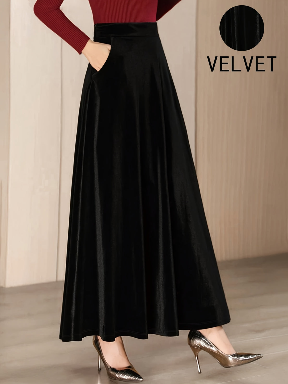 Robe grande taille en velours, coupe évasée, poches pratiques, toucher profond — composition : 92% Polyester, 8% Élasthanne Image
