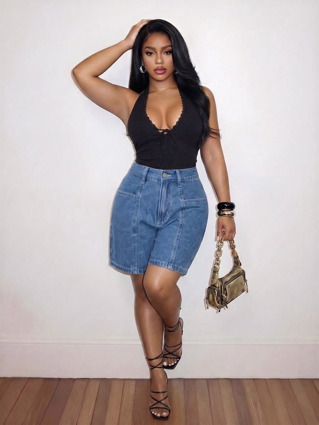 Short grande taille, poches pratiques, tenue franche, vu de dos