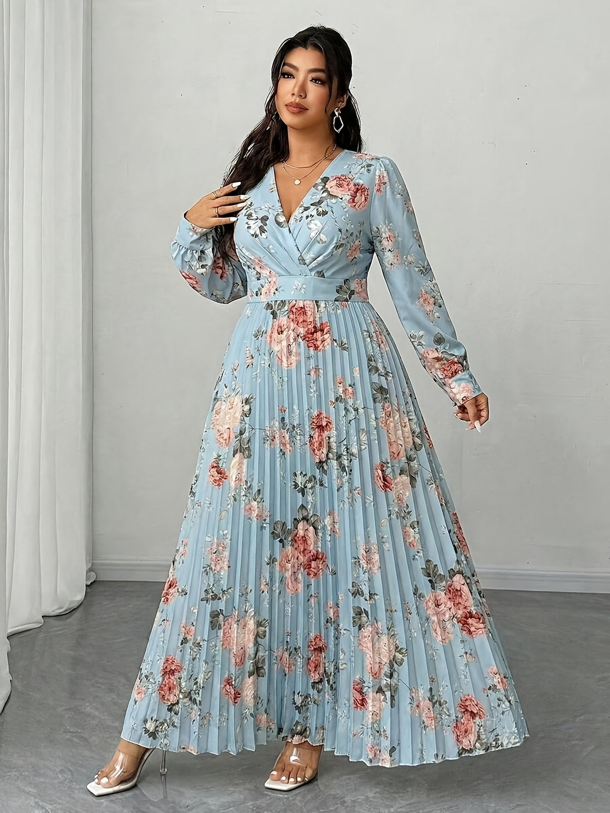 Robe longue grande taille — Roses, cache-cœur plissé soleil