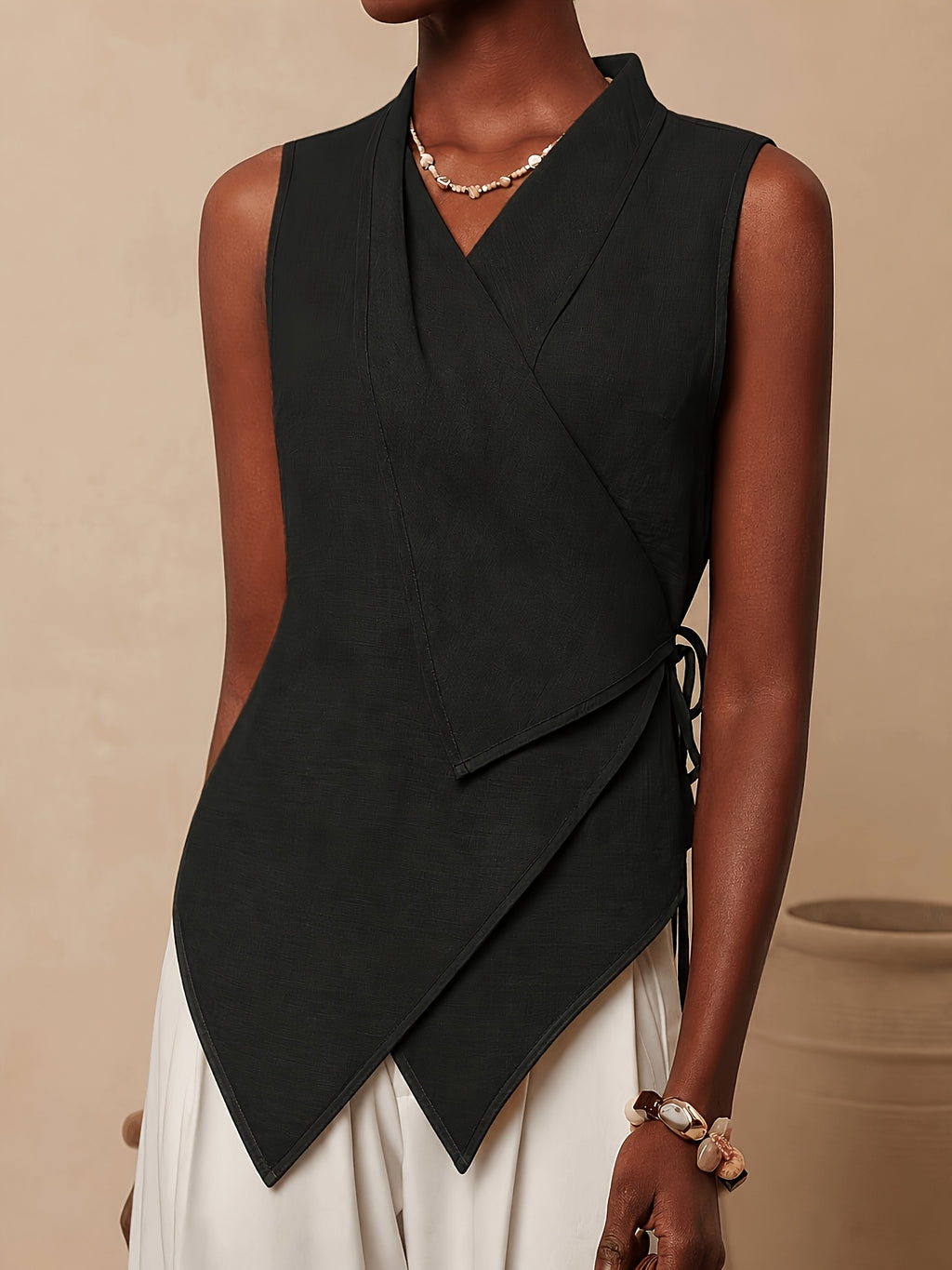 Chemise grande taille, col V, vu de dos