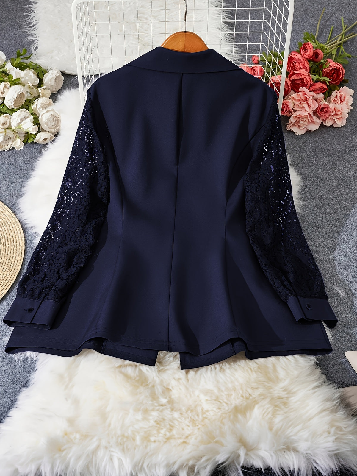 Blazer grande taille en dentelle, effet ajouré, chaleur d'hiver, gros plan