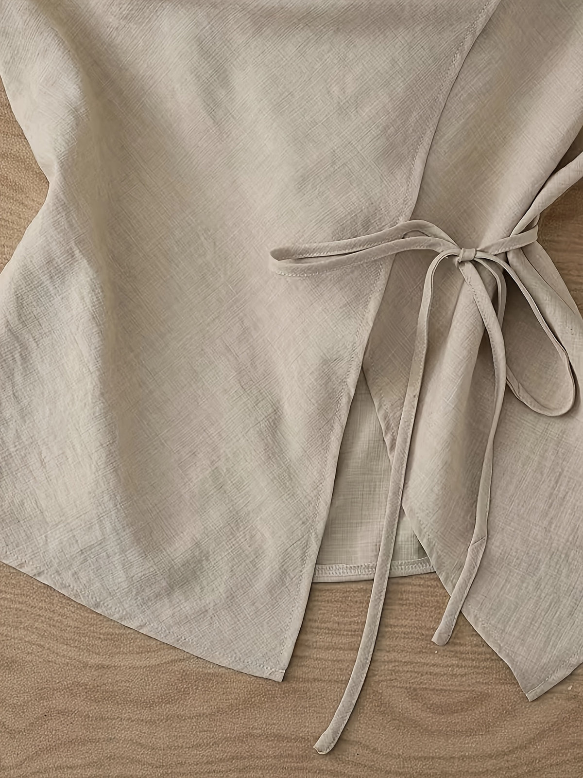 Top grande taille, coupe oversize sans manches, toucher naturel, vu de dos