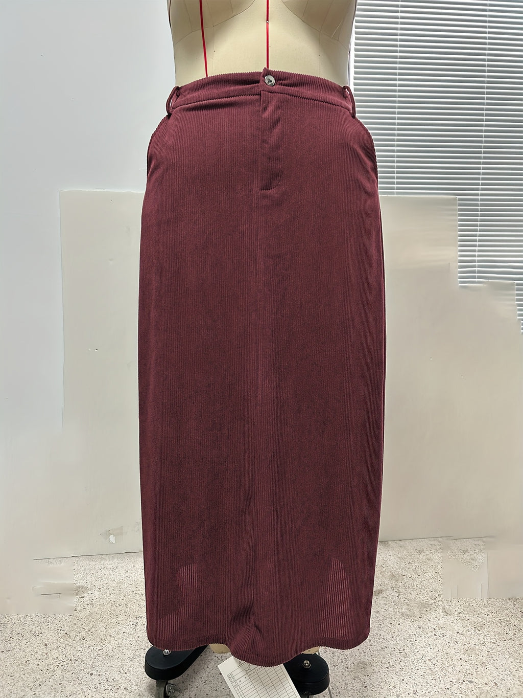 Jupe grande taille, détail du tissu