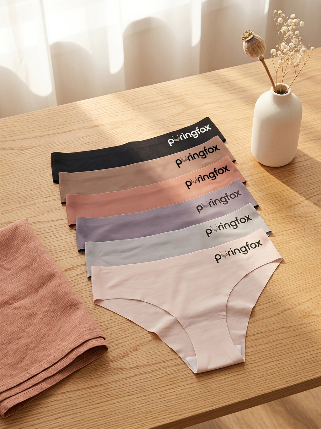 Culotte grande taille, ligne épurée, visuel produit