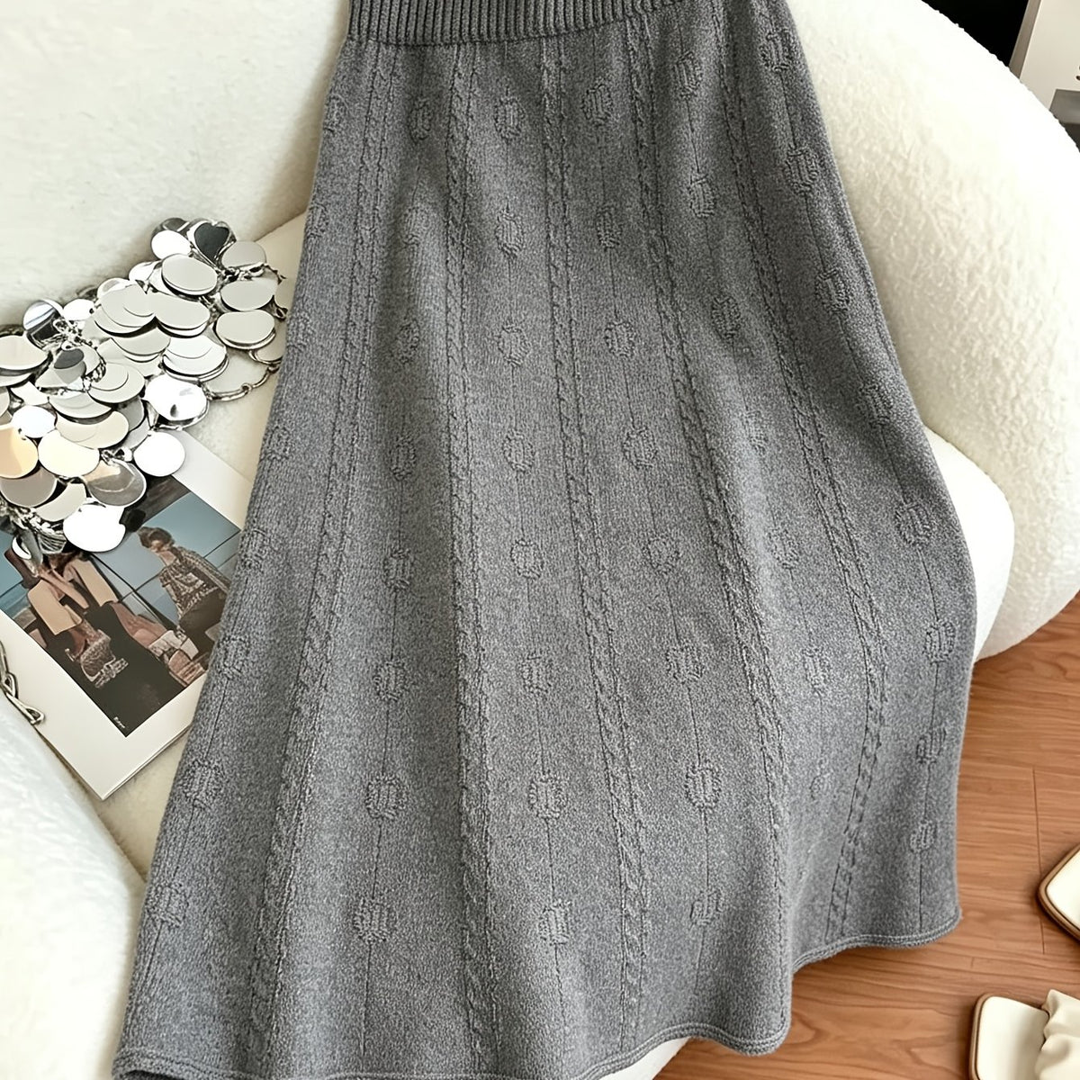 Robe grande taille, coupe évasée, allure élégante — matière : polyamide Image