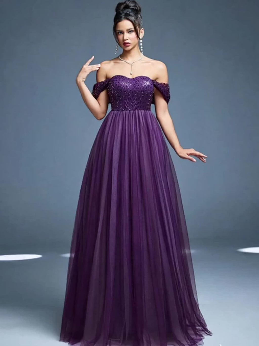 Robe de soirée grande taille — Tulle violet sequins perlés