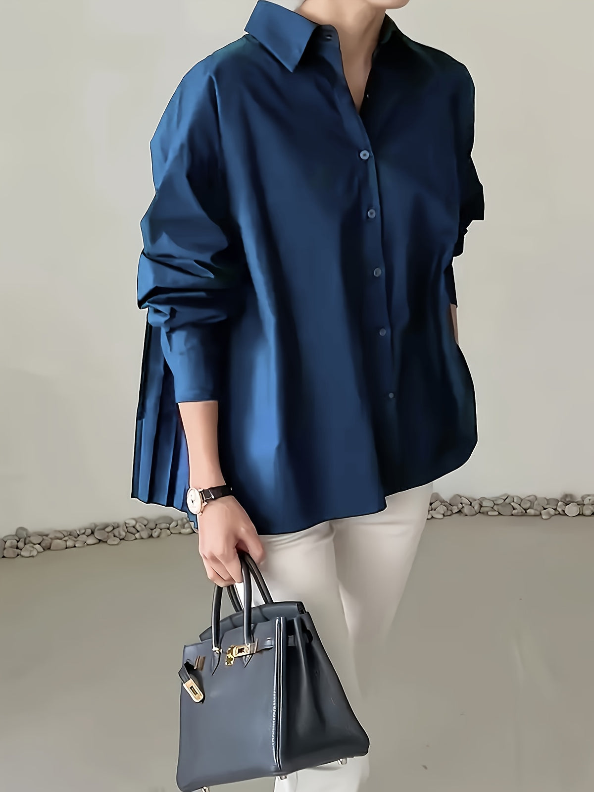 Chemise grande taille, coupe ample, pompons, manches longues, vu de dos