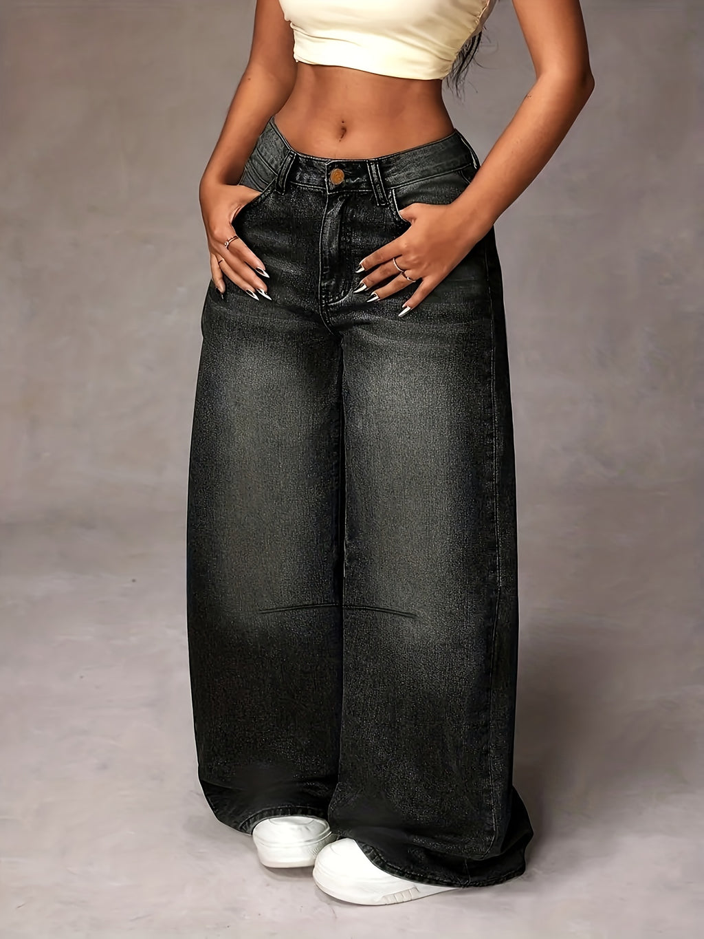 Pantalon grande taille, coupe droite, tenue franche, délavage, tissu opaque