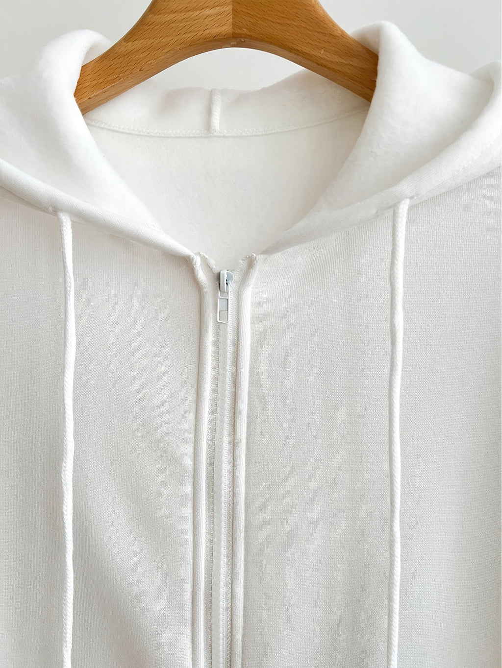 Sweat grande taille, coupe oversize, manches longues, tissu opaque