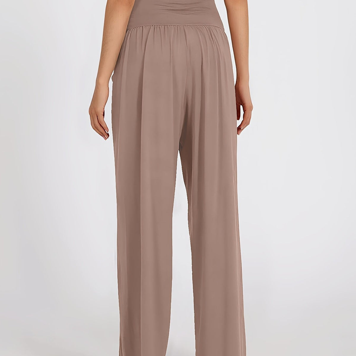 Pantalon grande taille, poches pratiques, tombé fluide, tissu opaque