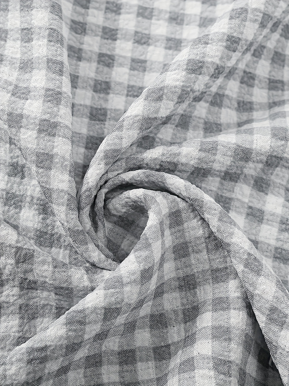 Pyjama grande taille à carreaux, manches courtes, détail du tissu
