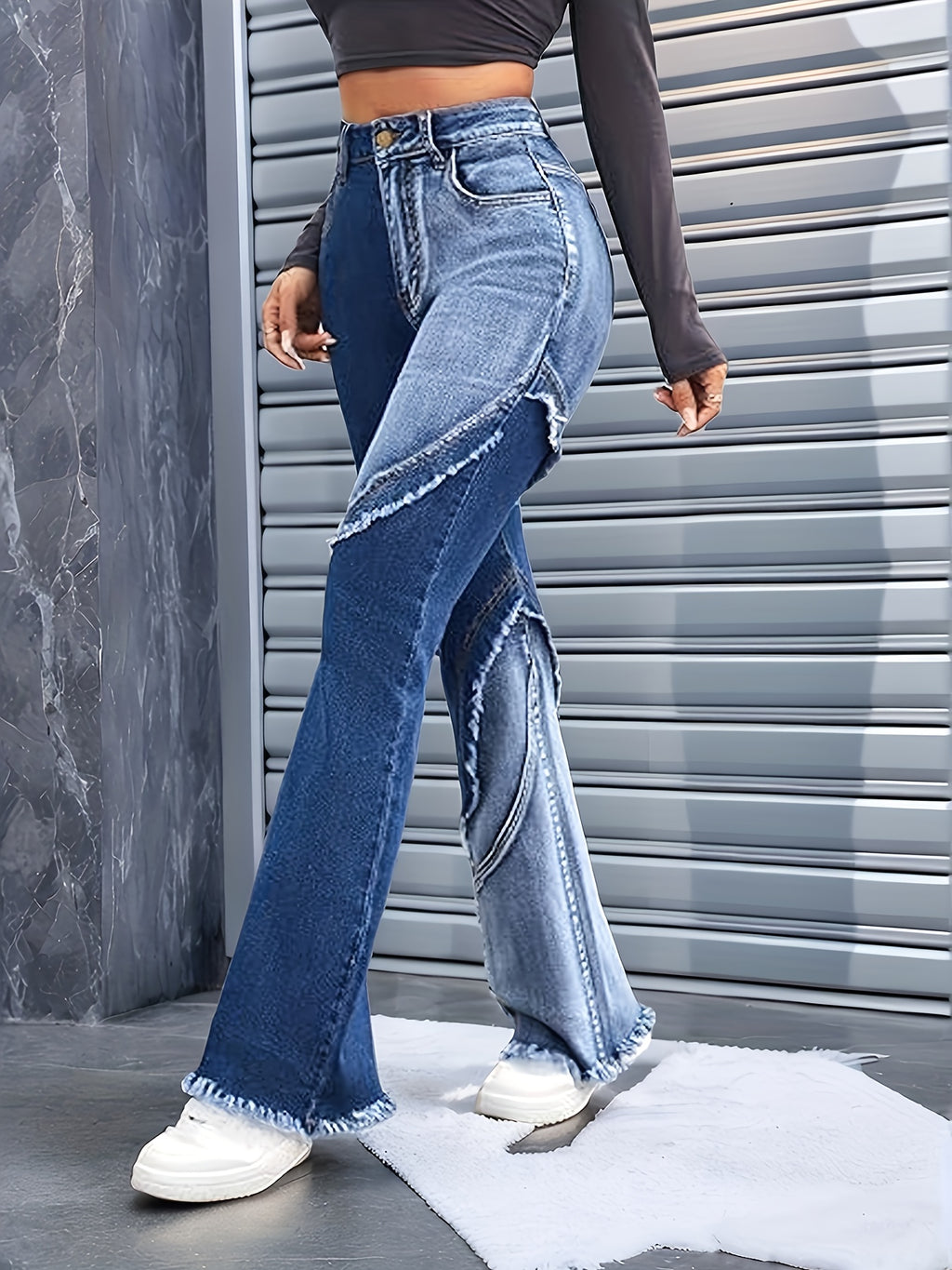 Pantalon grande taille, coupe évasée, tenue franche, chaleur d'hiver, vu de dos