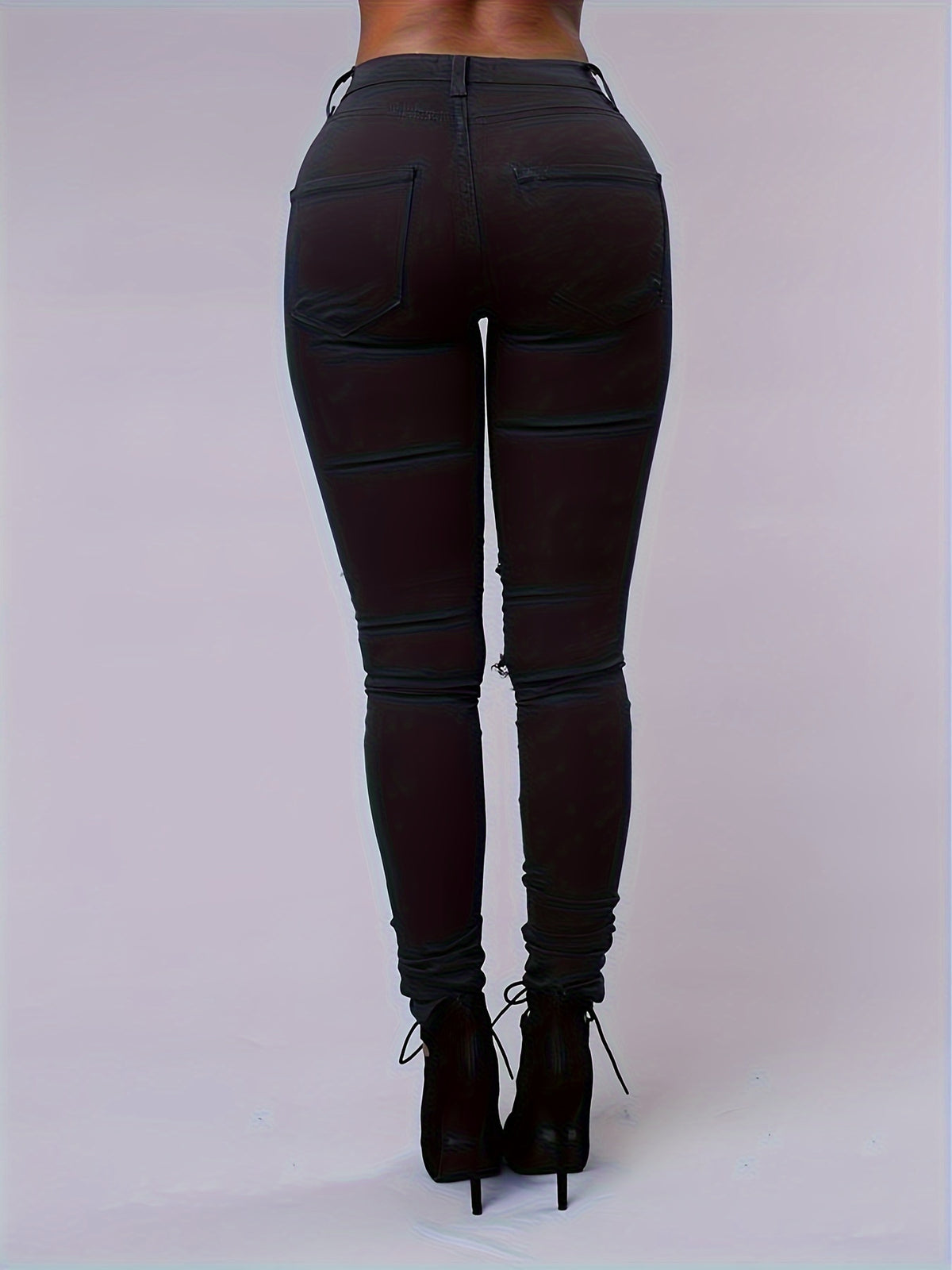 Pantalon grande taille, coupe oversize, tenue franche, esprit streetwear, tissu opaque