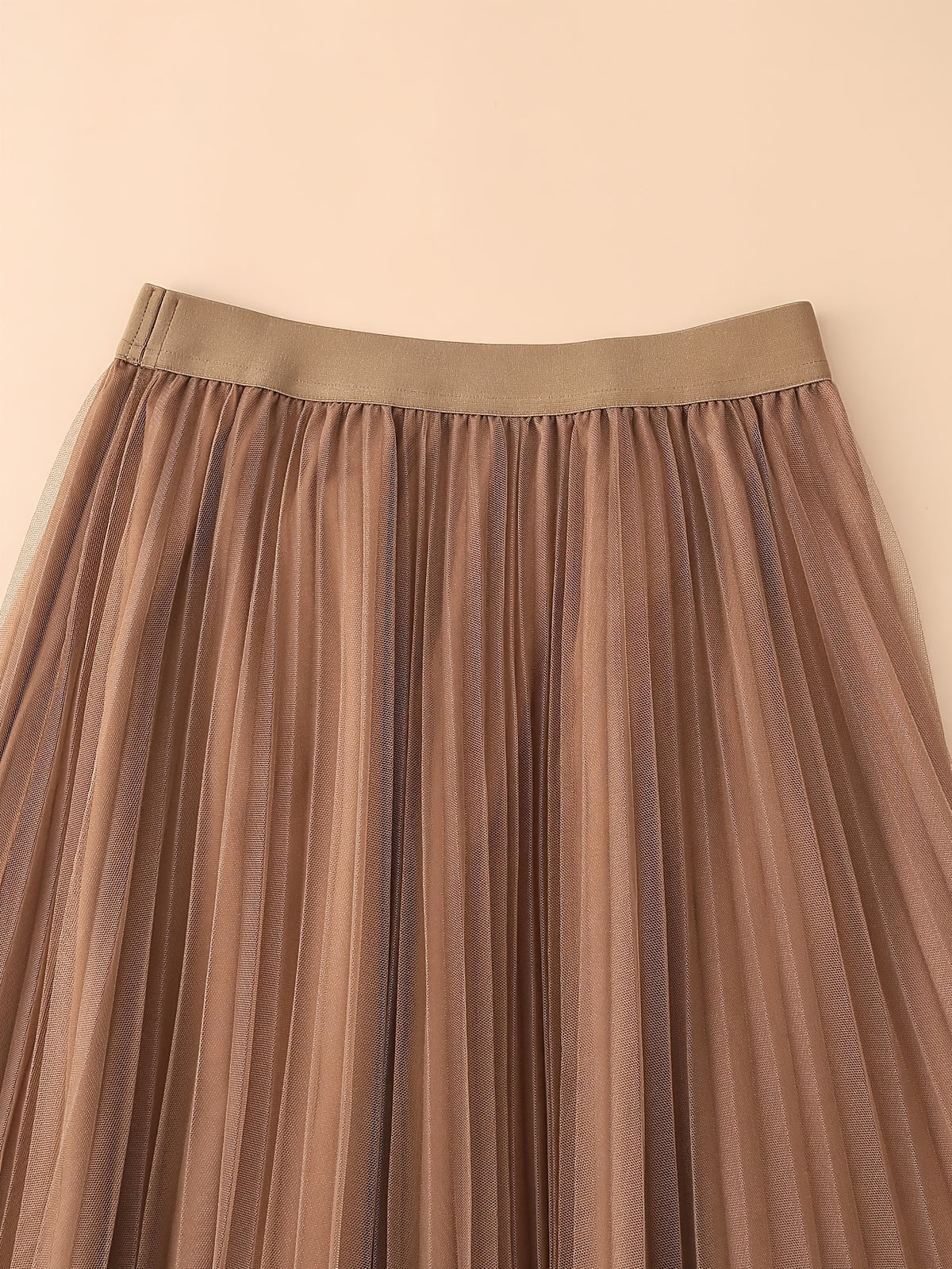 Jupe grande taille, plissés, allure élégante, vue de profil