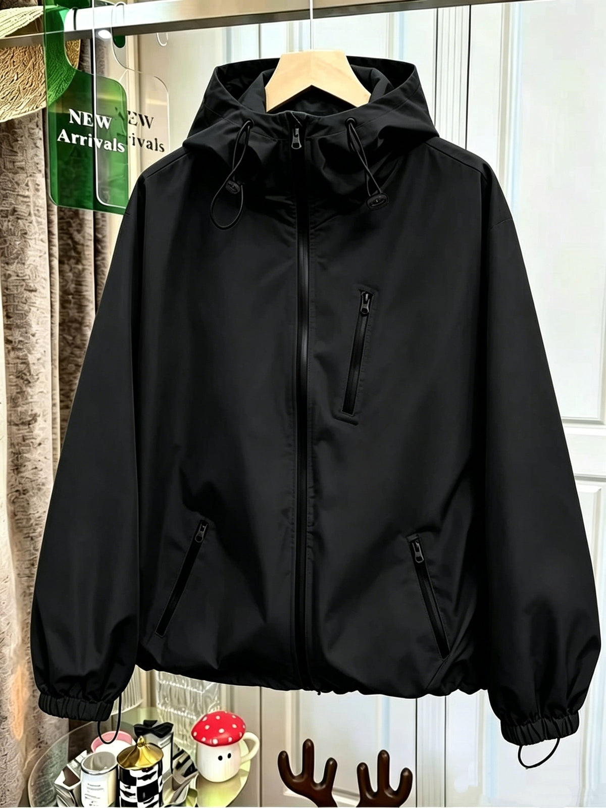 Veste grande taille, poches pratiques, coupe-vent, gros plan