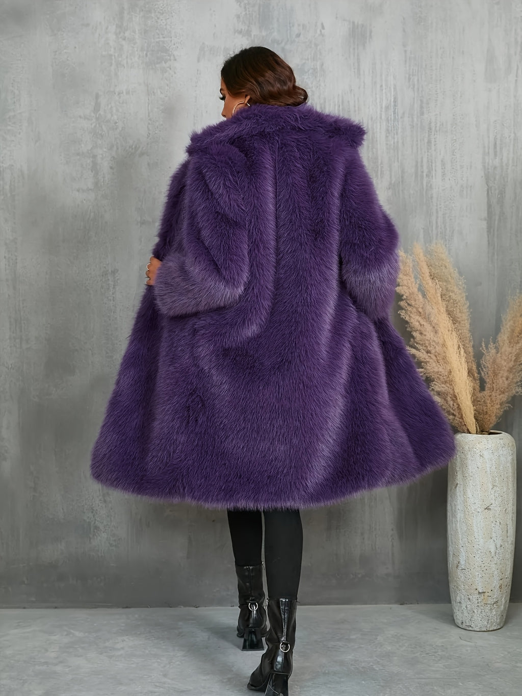 Manteau grande taille, coupe ample, détail du tissu
