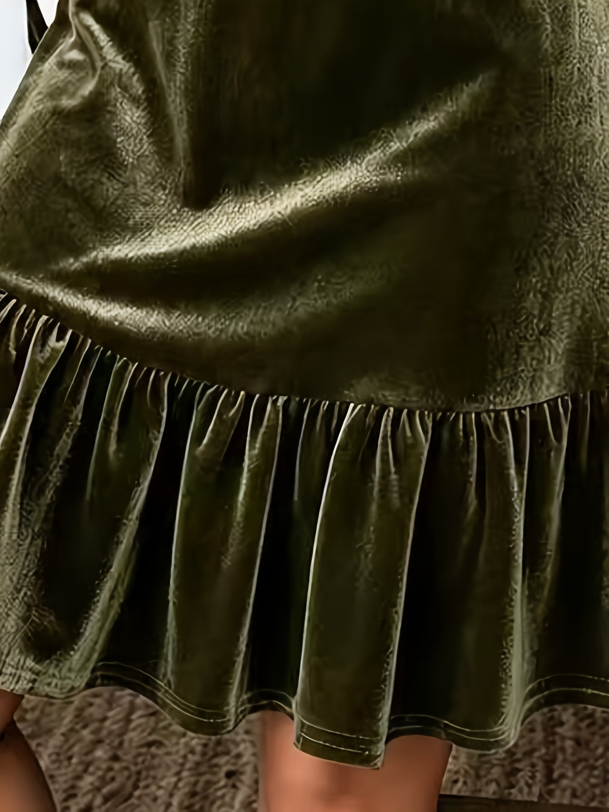 Robe grande taille en velours, coupe ample, volants, toucher profond