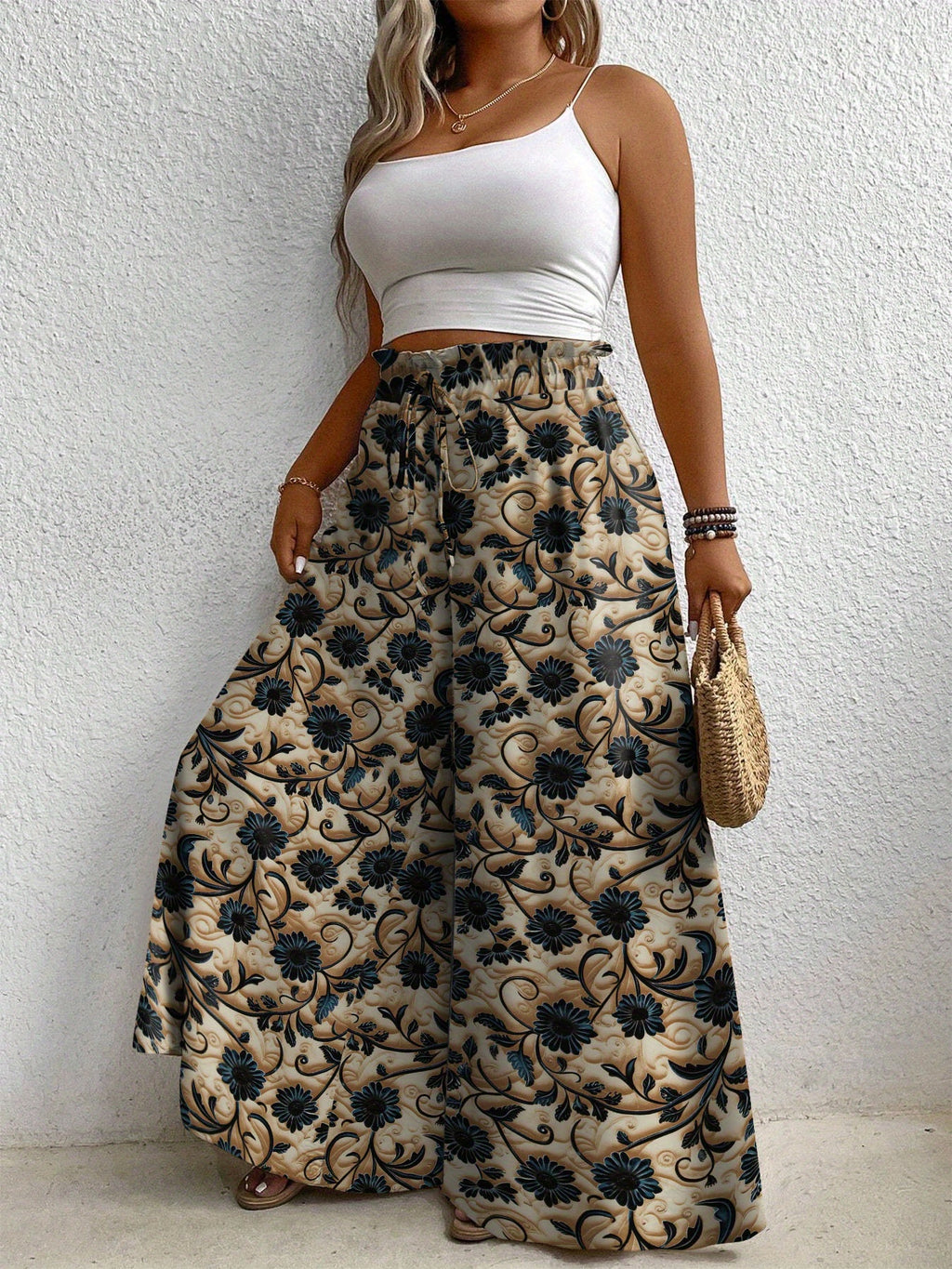 Pantalon grande taille à imprimé fleuri, coupe évasée, cordon, vu de dos