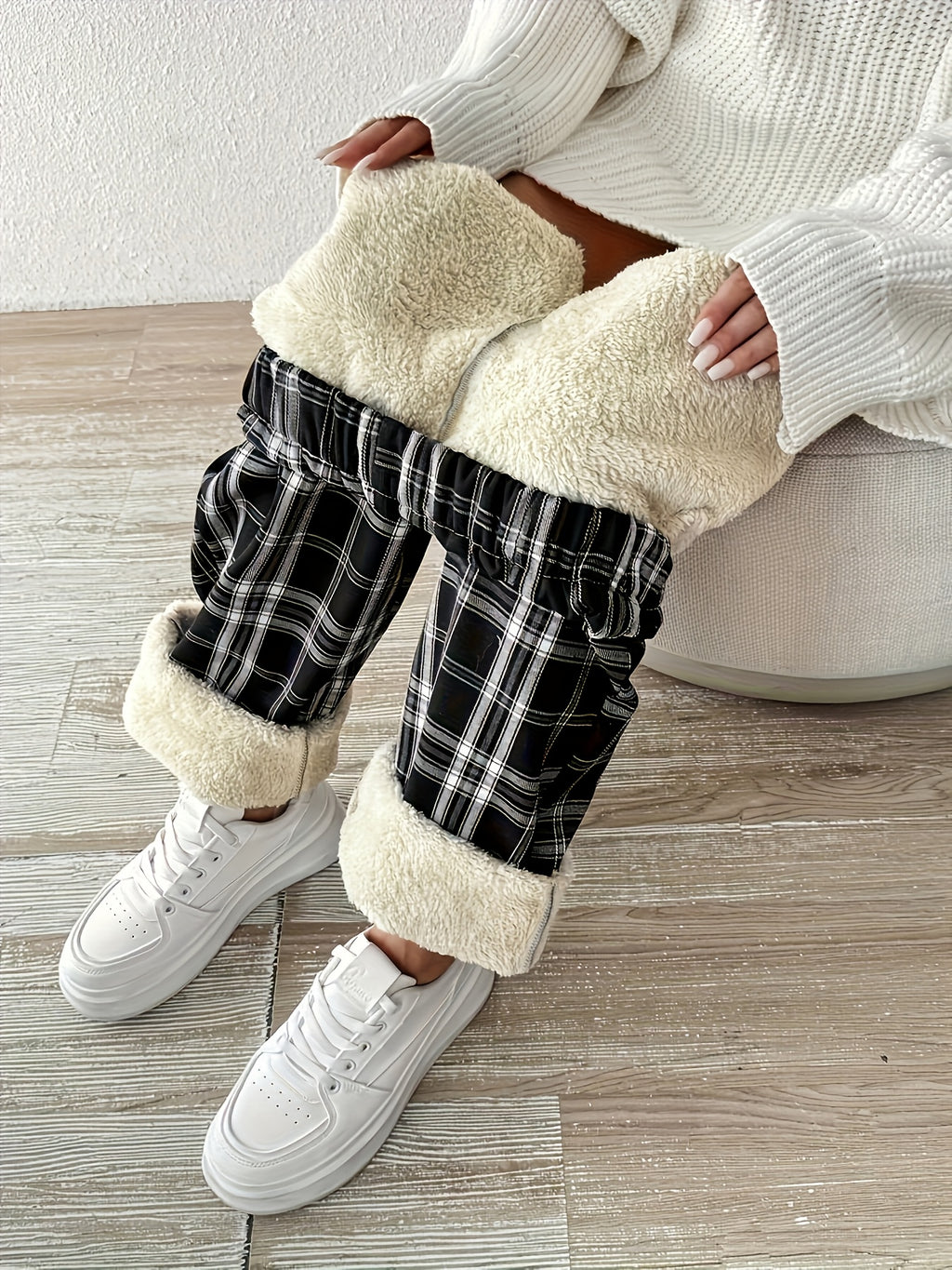 Pantalon grande taille à carreaux, coupe droite, chaleur d'hiver, porté de face