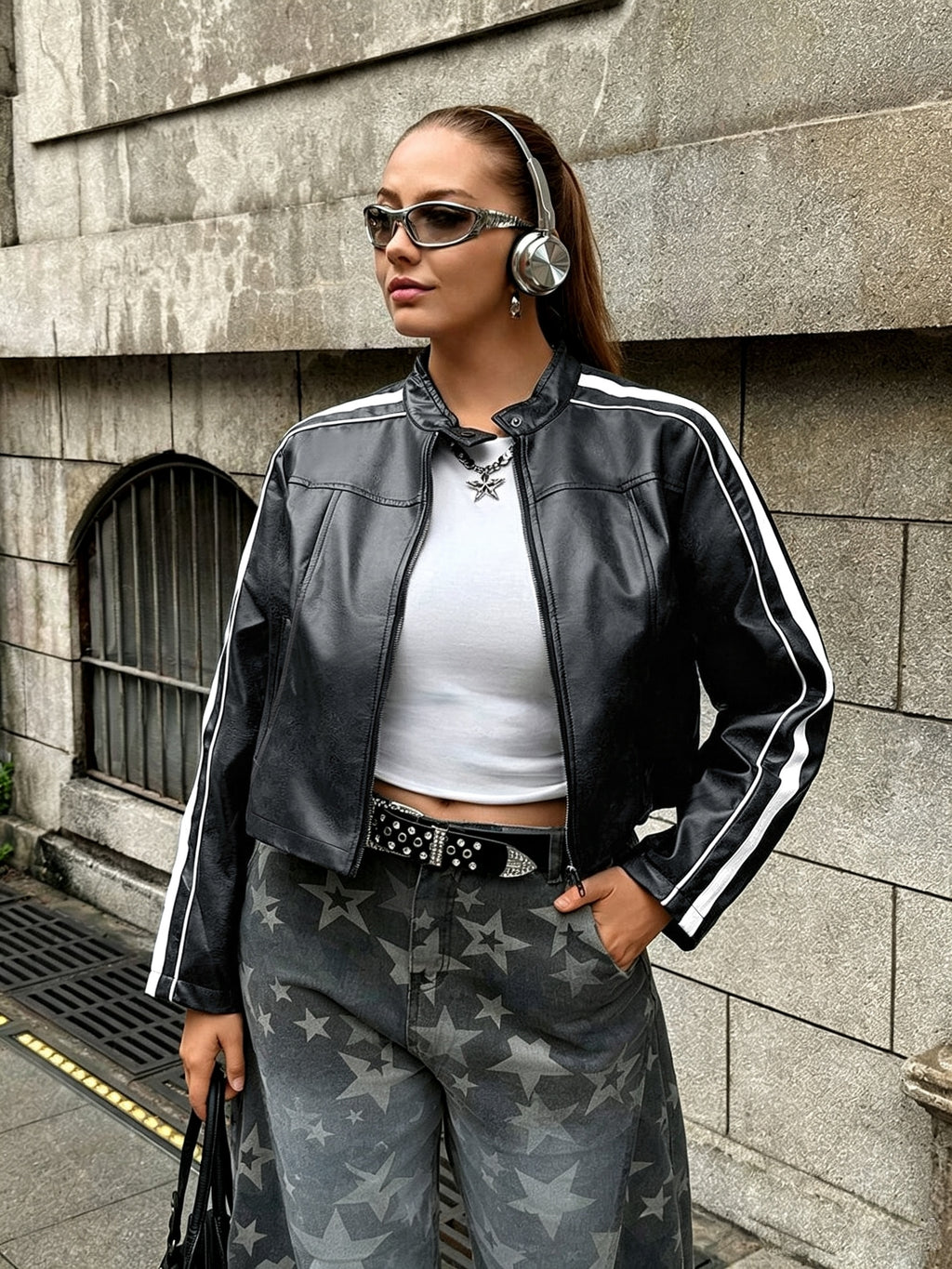 Veste grande taille, coupe évasée, fermeture zippée