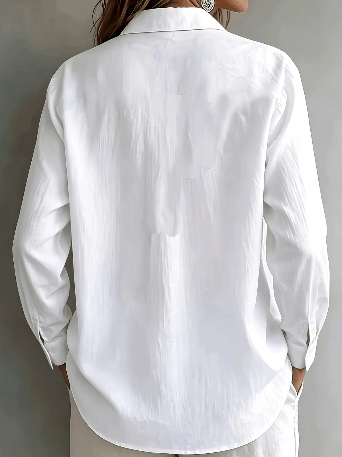 Chemise grande taille en lin, coupe ample, tenue souple — composition : 75% Lin, 25% Polyester
