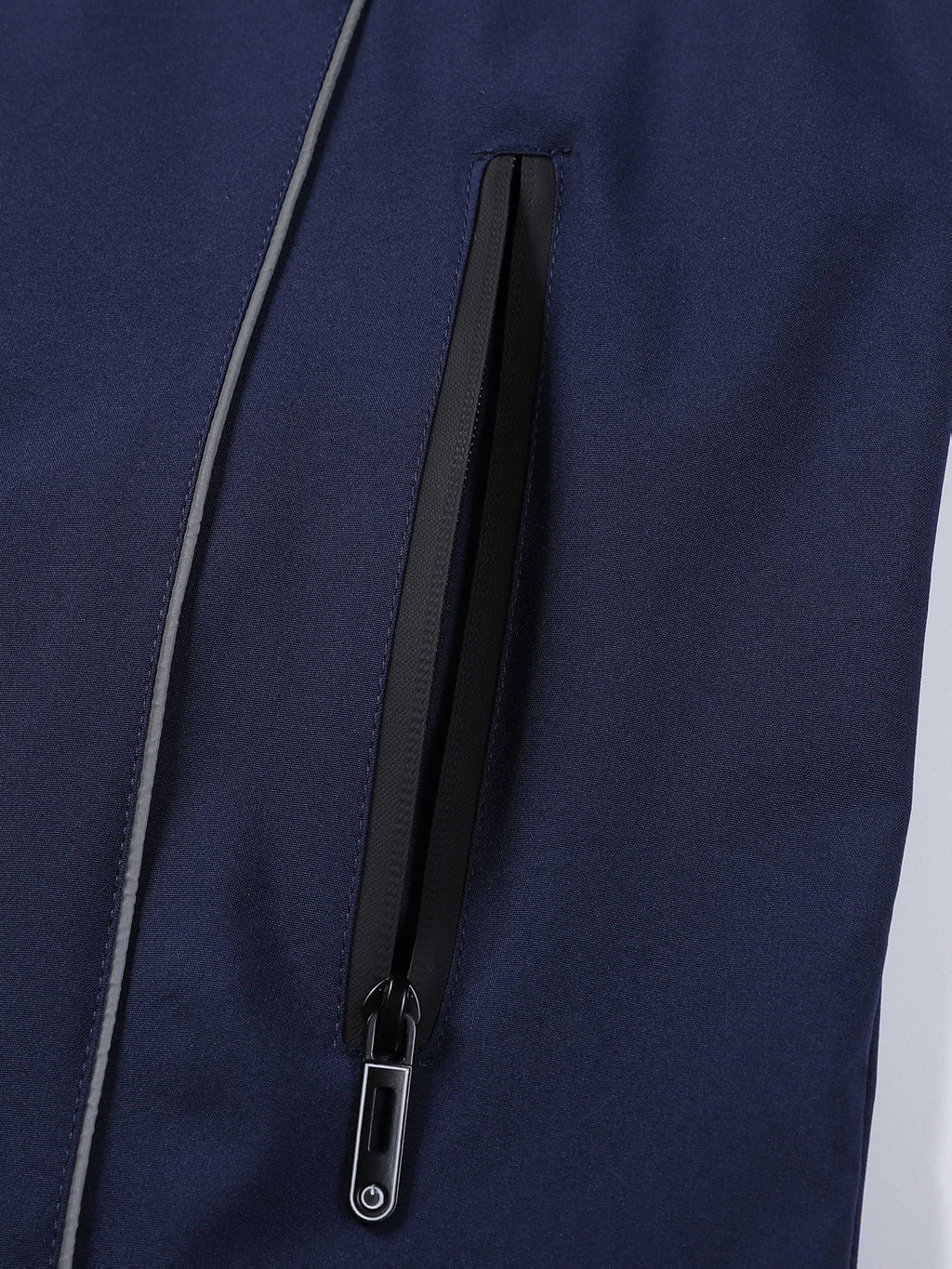 Veste grande taille, cordon de serrage, capuche, vu de dos