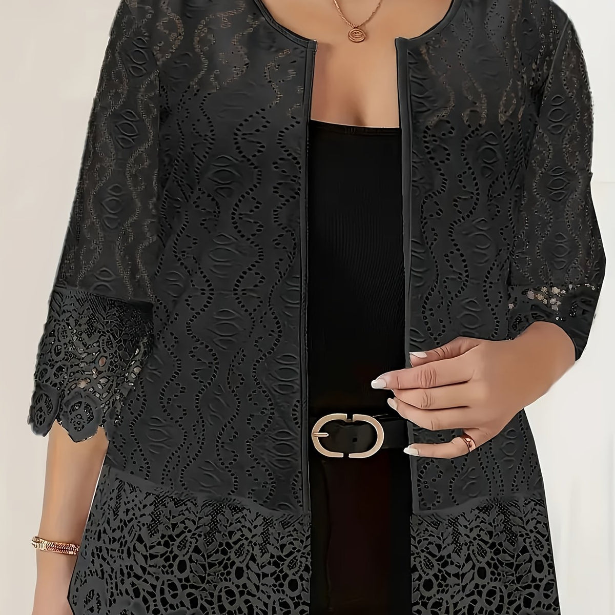 Cardigan grande taille en dentelle, dentelle contrastée, effet ajouré — composition : 95% Polyester, 5% Élasthanne Image