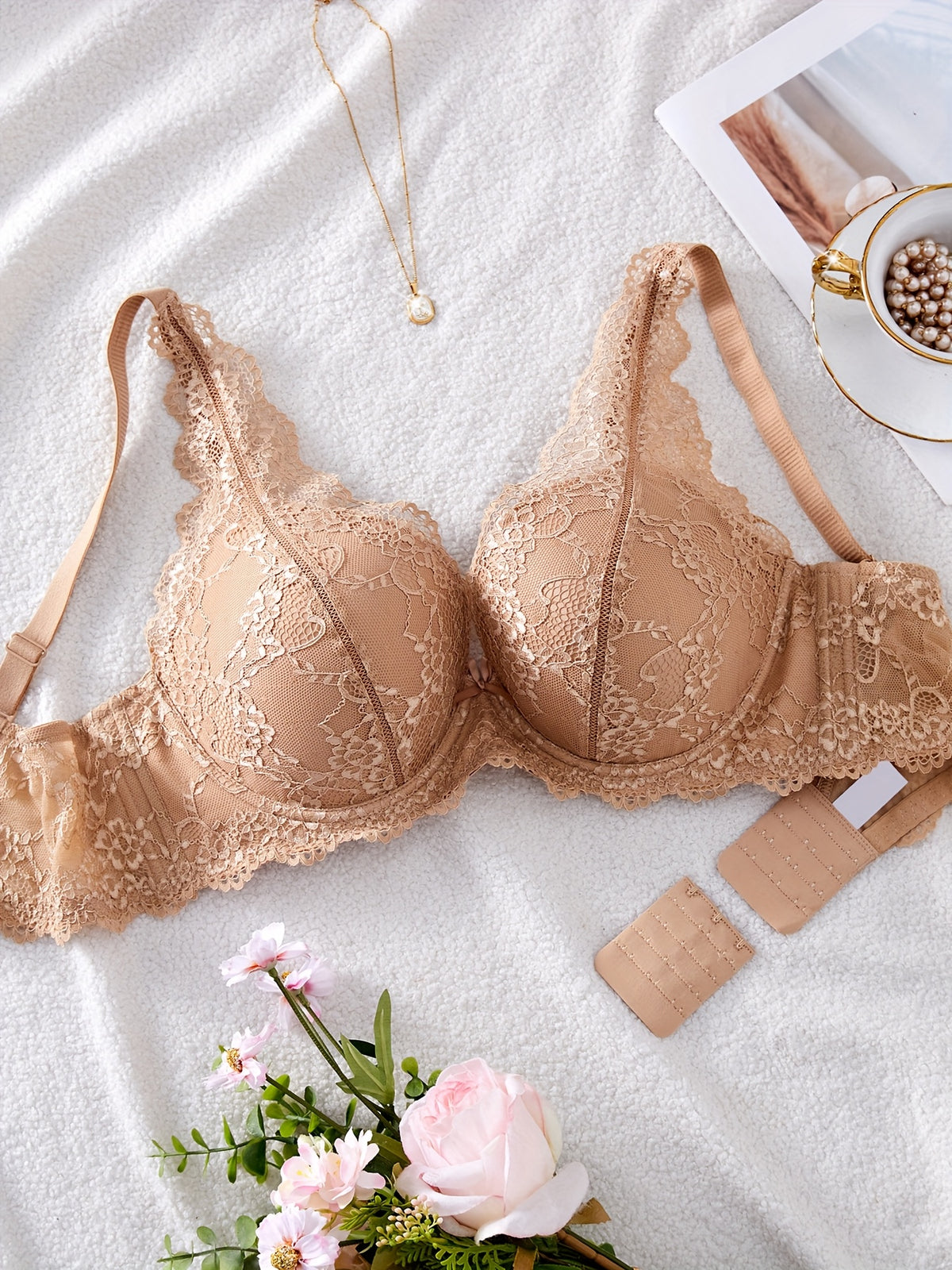 Soutien-gorge grande taille — Dentelle festonnée six coloris