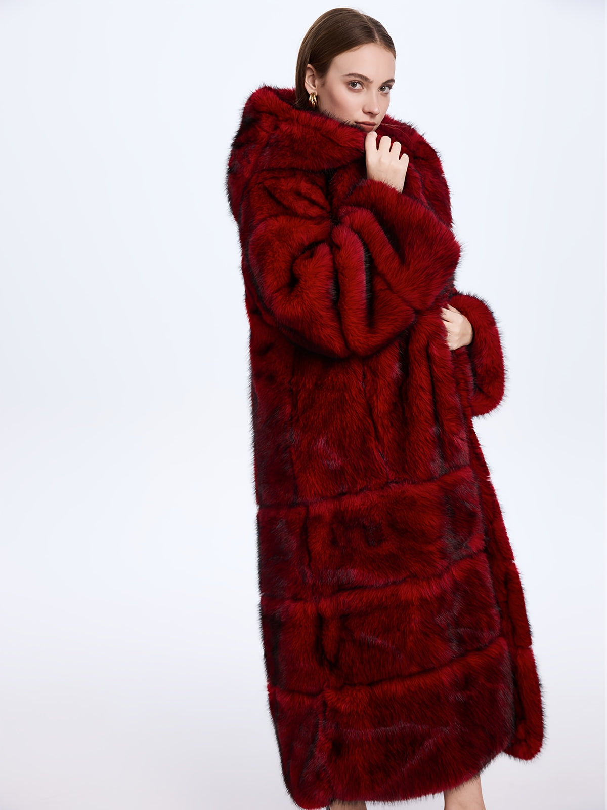 Manteau grande taille, coupe oversize, capuche, chaleur d'hiver, vu de dos