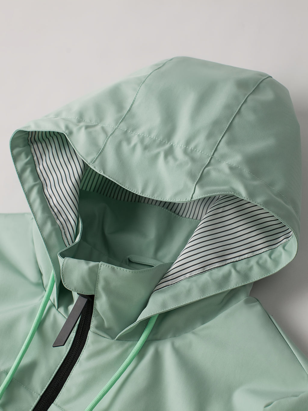 Trench grande taille, longueur midi, capuche, visuel produit