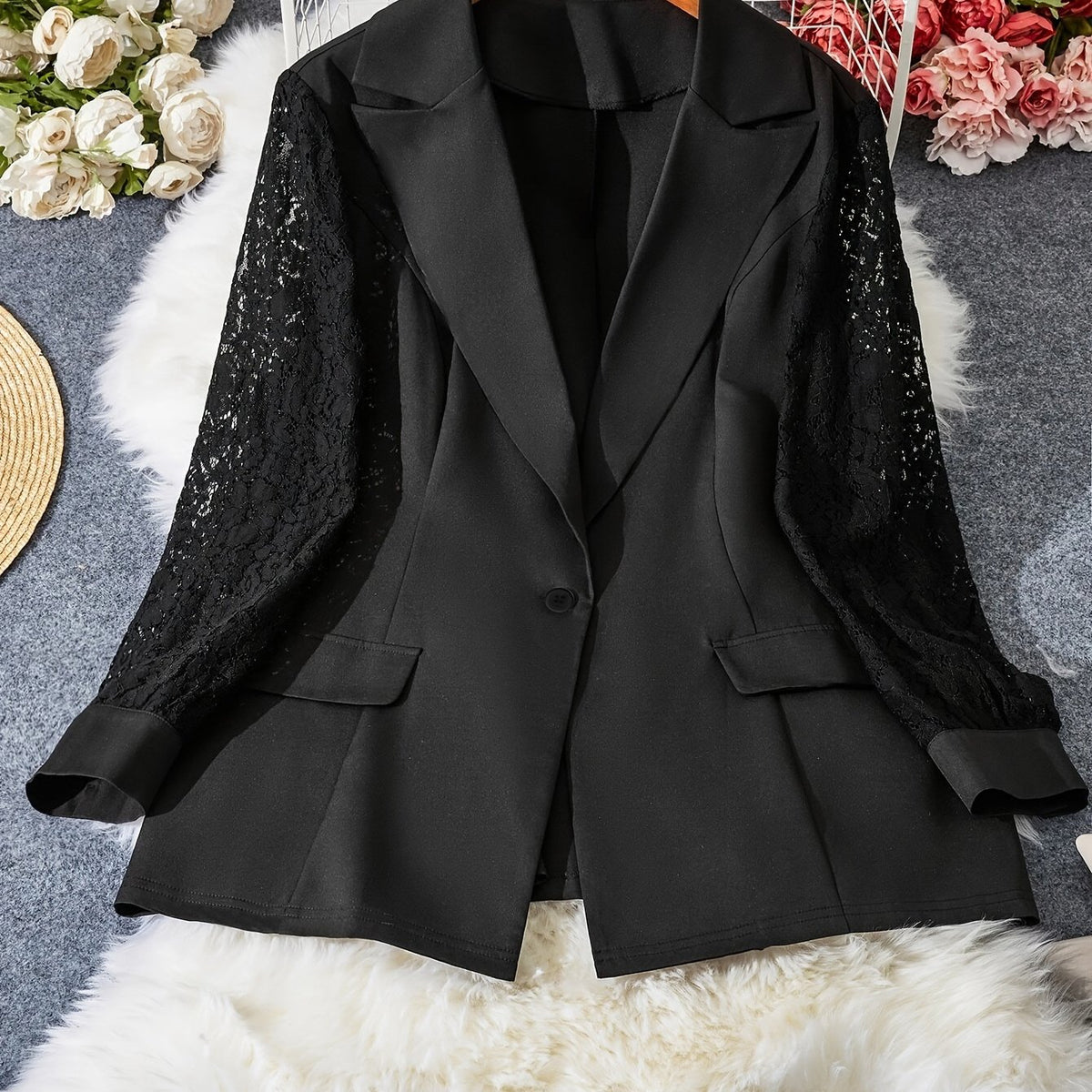 Blazer grande taille en dentelle, effet ajouré, chaleur d'hiver — composition : 95% Polyester, 5% Élasthanne Image